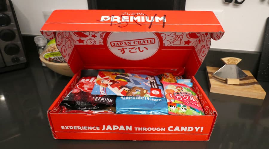 Japanese Snack Subscription Box: Japanese products every month