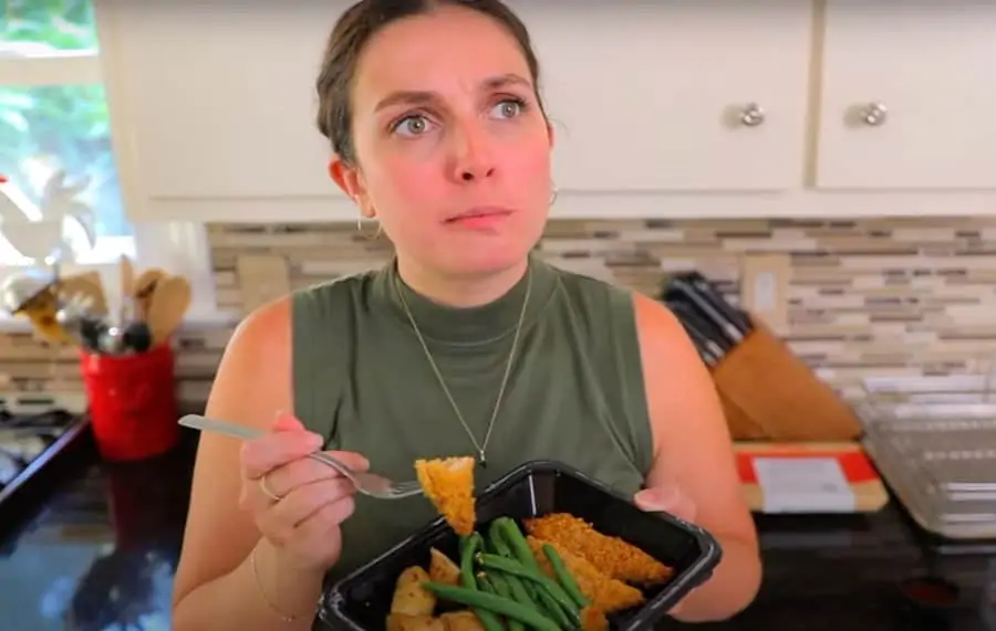 https://foodboxhq.com/wp-content/uploads/2021/11/Emily-Taste-Testing-Territory-Foods.jpg