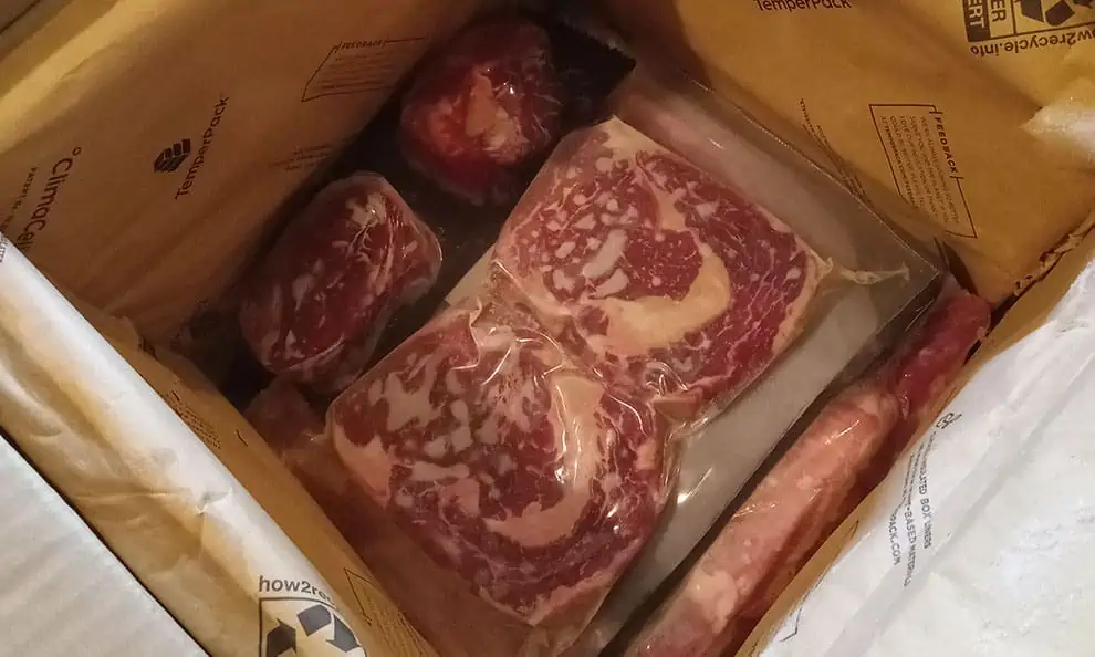 https://foodboxhq.com/wp-content/uploads/2022/11/inside-good-chop-box.jpg