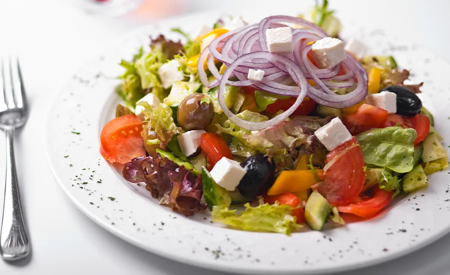 Mediterranean Diet Salad