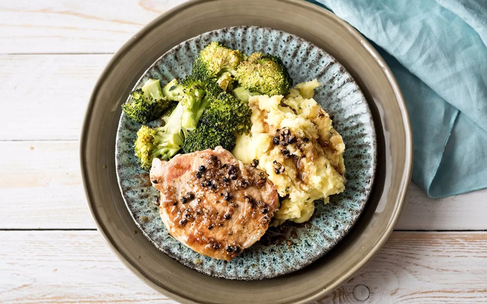 Gluten-Free Peppercorn Pork Chops HelloFresh Meal