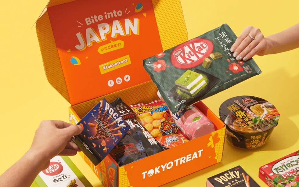 TokyoTreat Box And Big KitKat