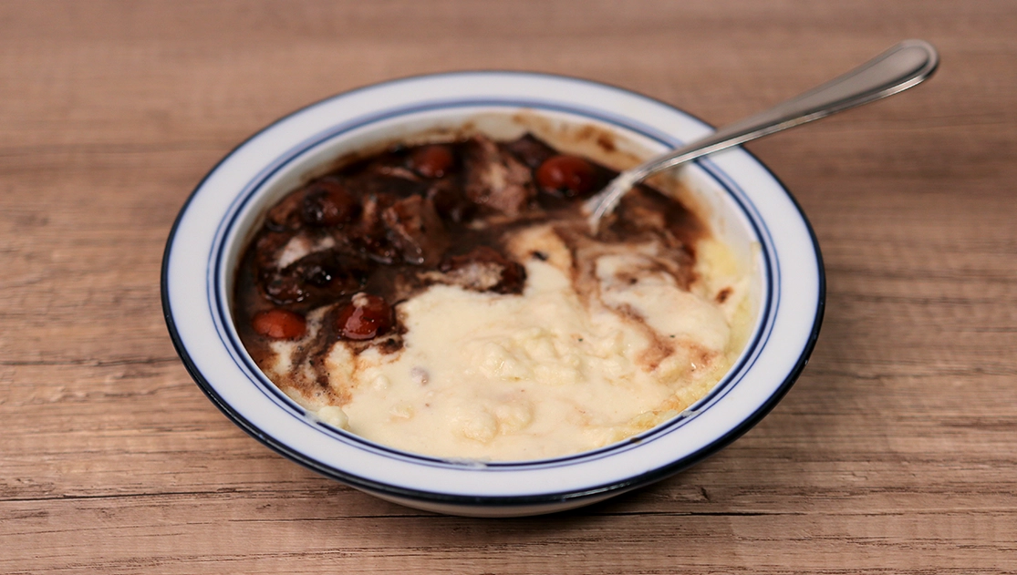 My HelloFresh Red Wine Braised Beef With Parisian Carrots, Mushrooms, and Cheesy Garlic Mashed Potatoes Meal